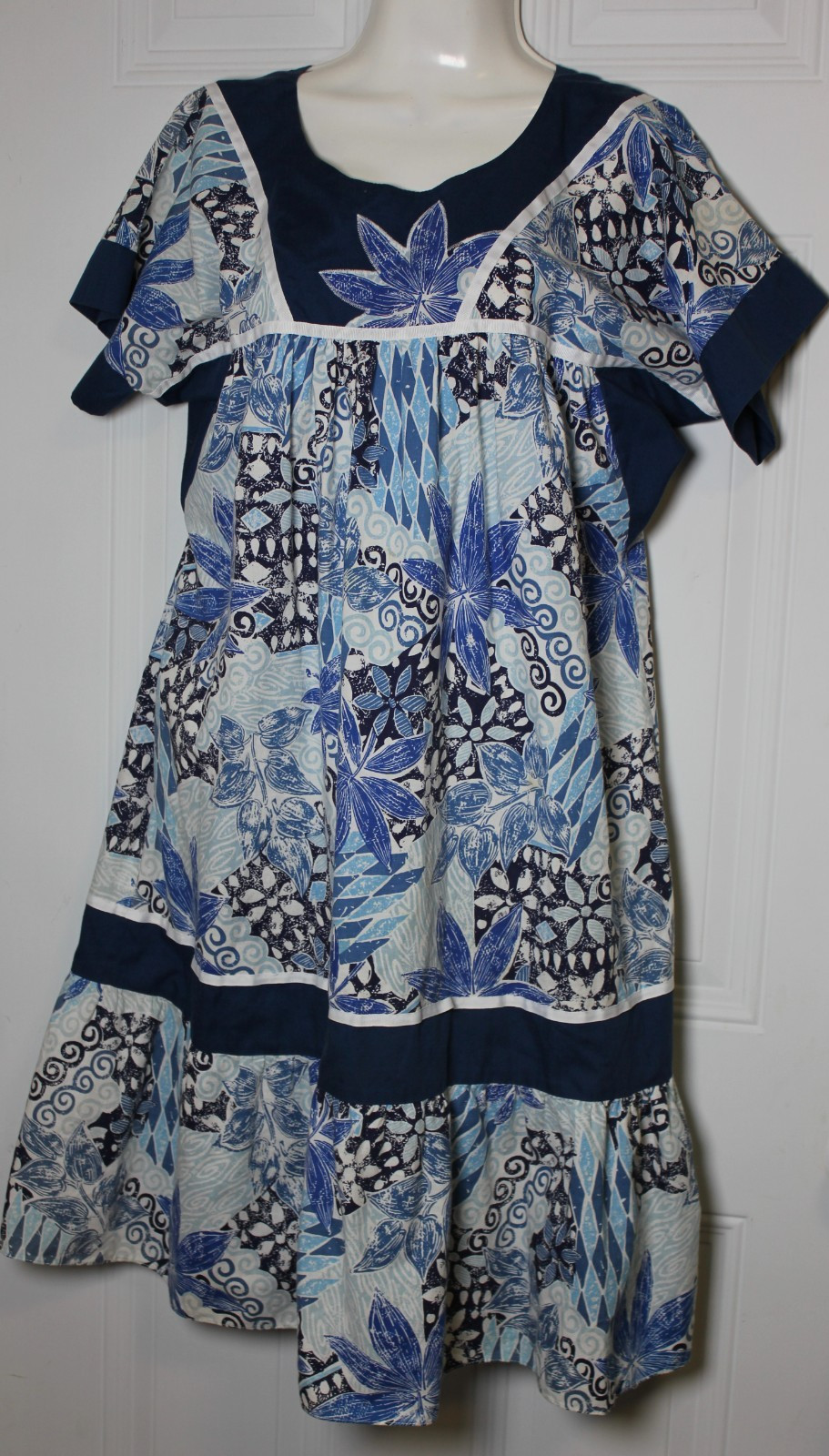 Carol Bennett Cotton Dress Vintage Hawaiian Relaxed Breathable Resort Wear SZ M