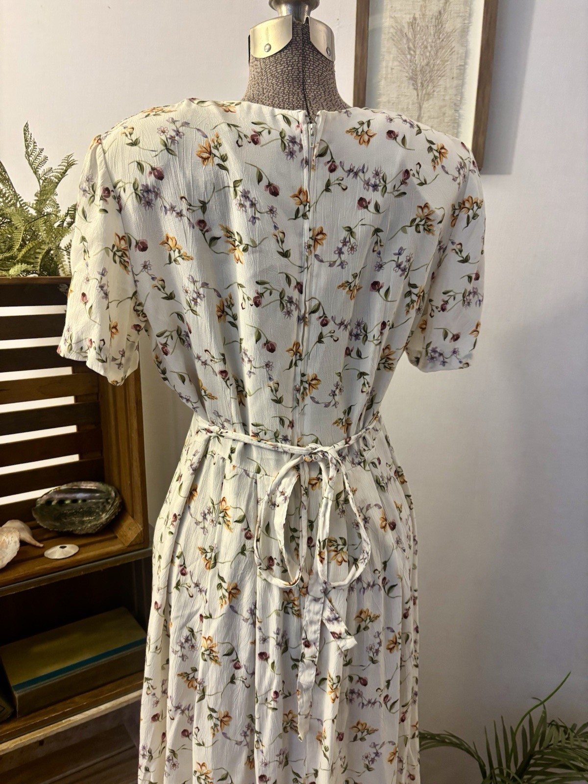 Vintage Women’s Dress Kim Kelly Petites A Line Floral Short Sleeve Sz 10/ Medium