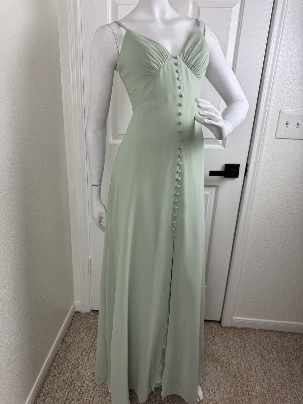 AZAZIE BECCA Agave Sheath V-Neck Chiffon Dress Size 10