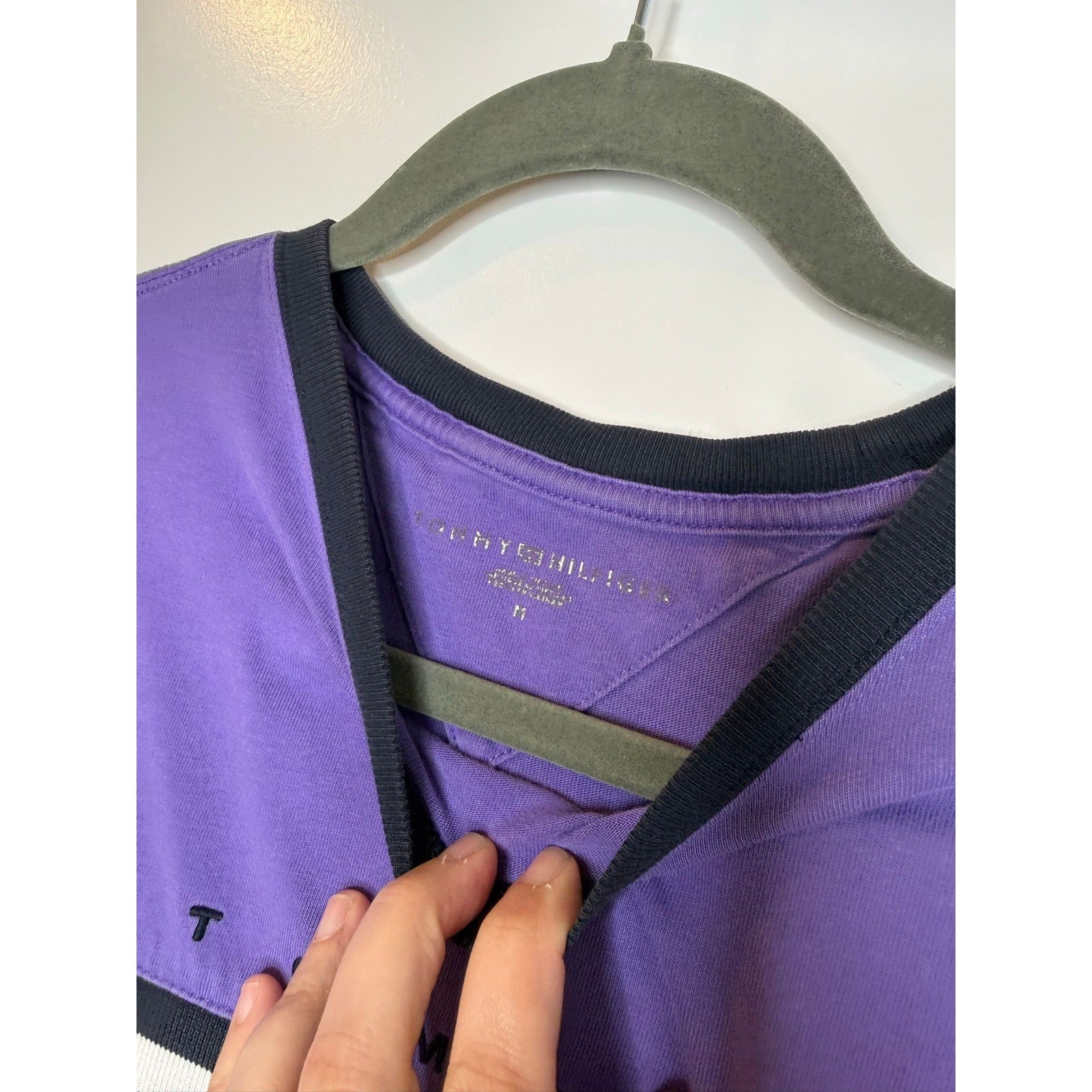 Tommy Hilfiger Jeans 90s Y2K Purple Flag T Shirt M Vintage Short Sleeve Grunge