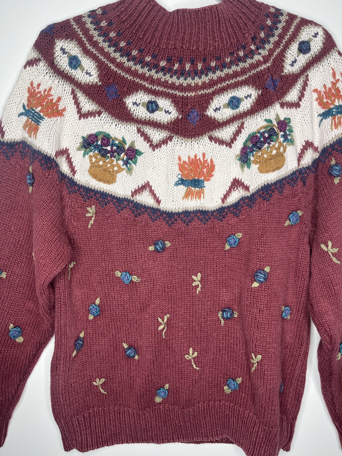 Van Heusen Hand Knitted For Her Floral Sweater Burgundy Size Small Vintage