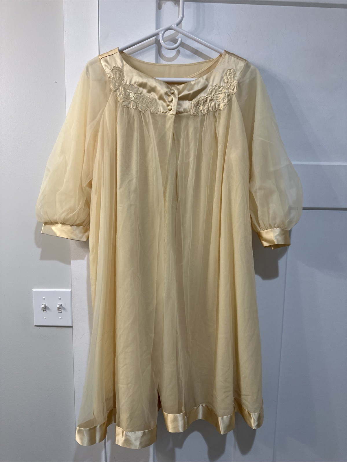 Vtg Gossard Artemis Yellow Chiffon Nightgown & Robe Set Peignor M Style 1101
