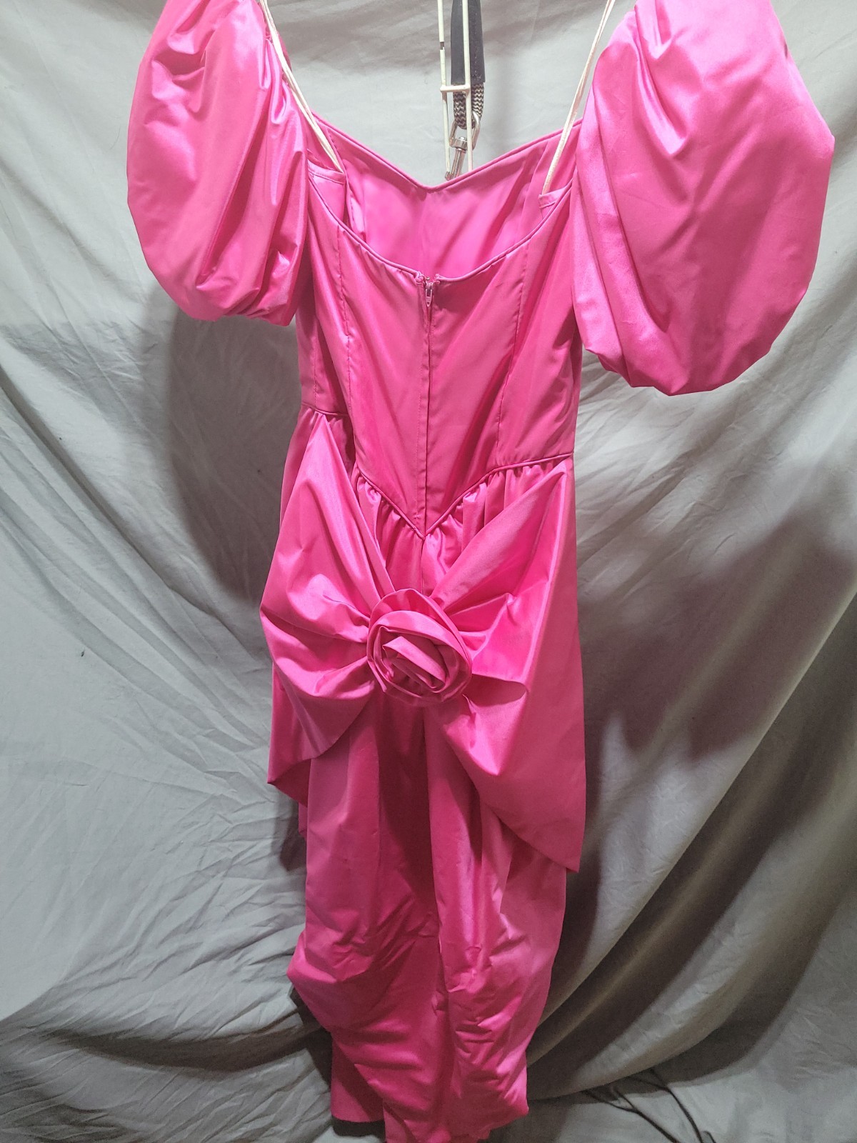 Vintage 80s ILGWU Hot Pink Puffy Sleeve Party/Prom Dress