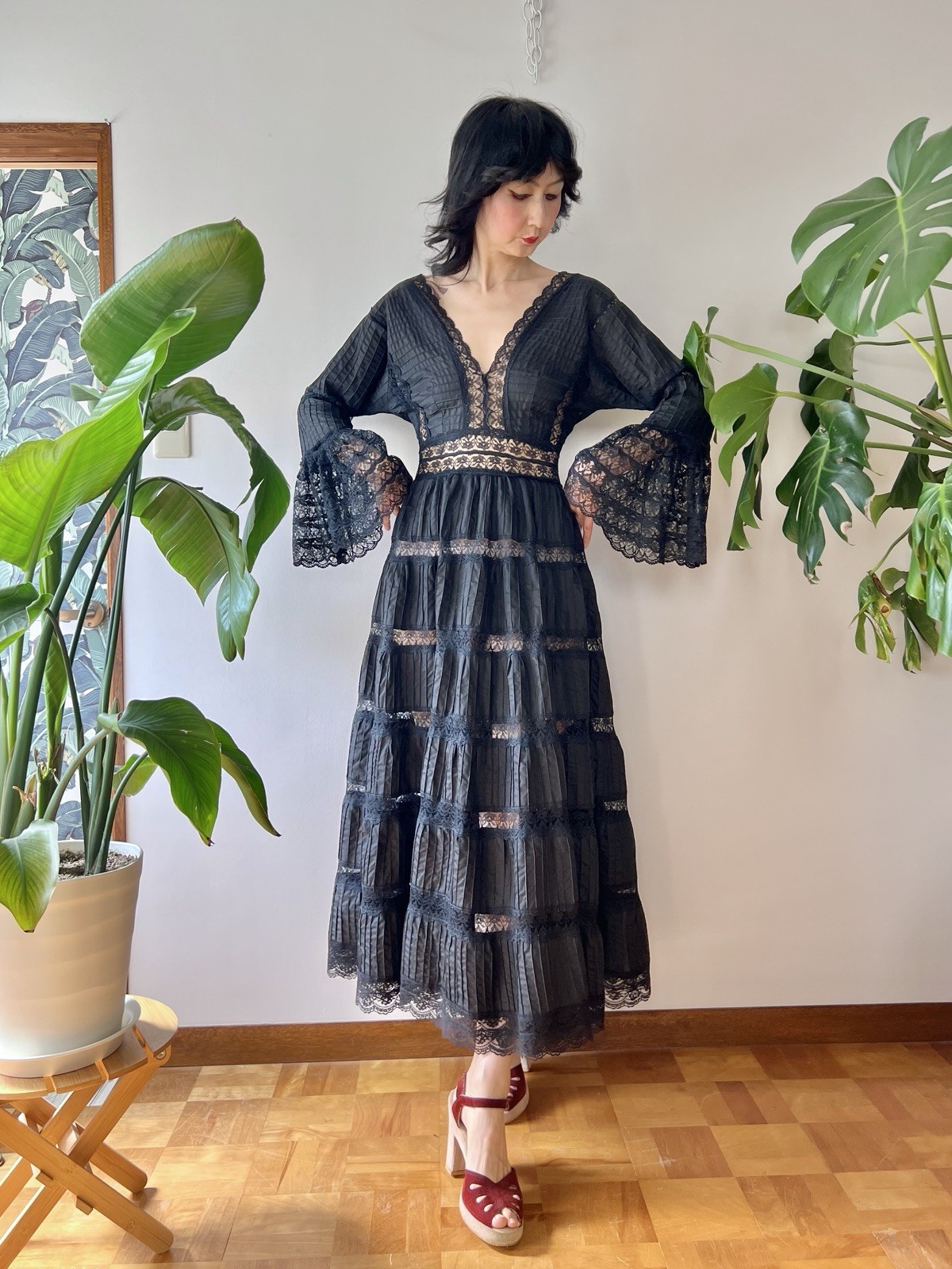 VTG 60s Mexican Wedding Dress Black Lace Pintuck Bell Sleeve Maxi S/M Boho Hippy