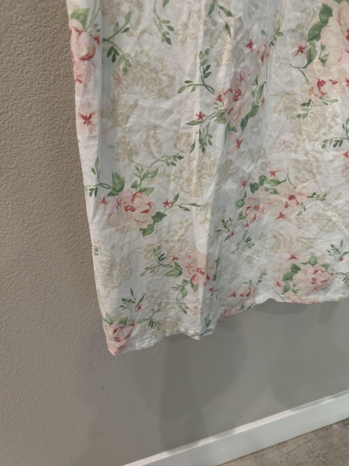 Vintage Laura Ashley Cotton Floral Nightgown Medium Pink Roses Lace Trim