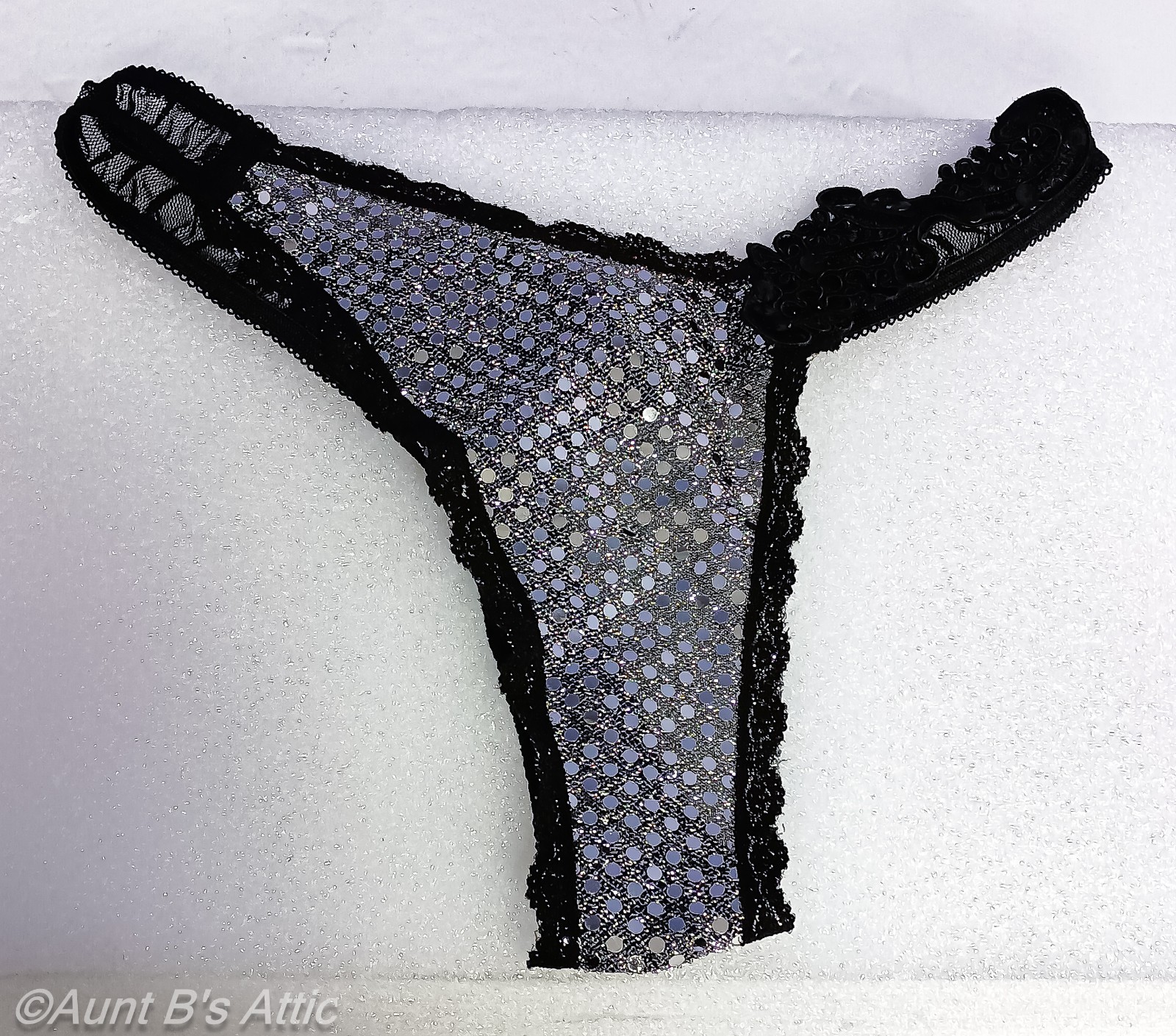 Vintage 80’s Mona V Intimates Silver Sequin Sexy Nighty & Thong Set Lg-XL