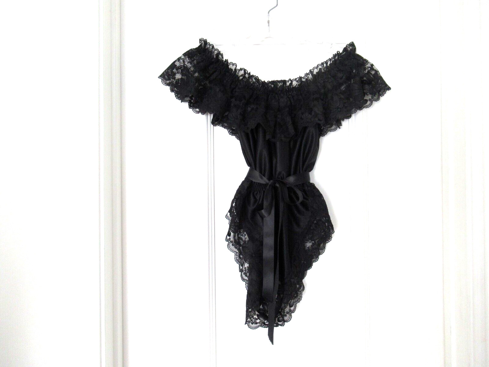 DELORES Poirette ILGWU Black Silky Lace Teddy Romper Bodysuit Cover-up Small NEW