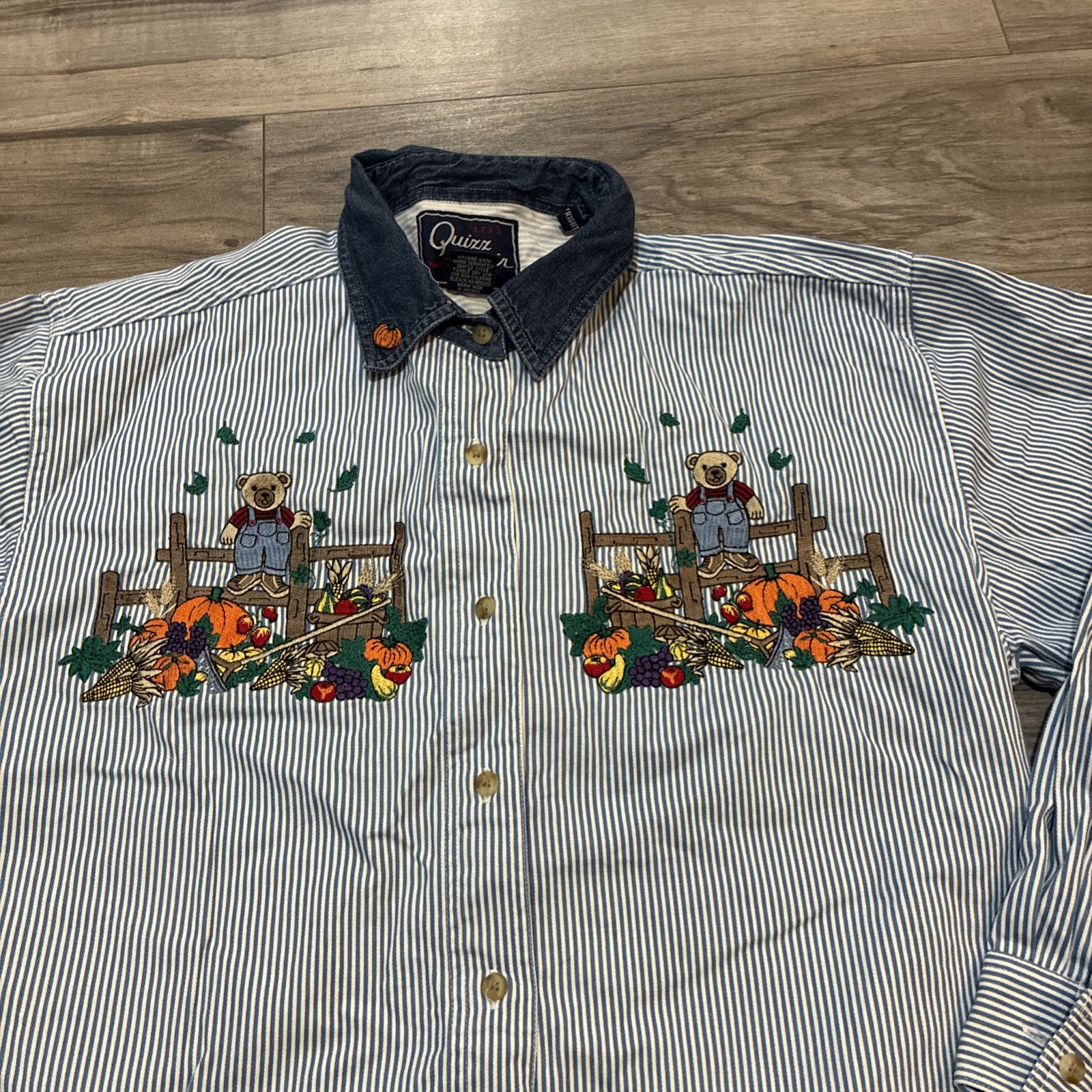 Let’s Quizz Again Striped TeddyBear Fall Embroidered Denim Collar Sz S Shirt