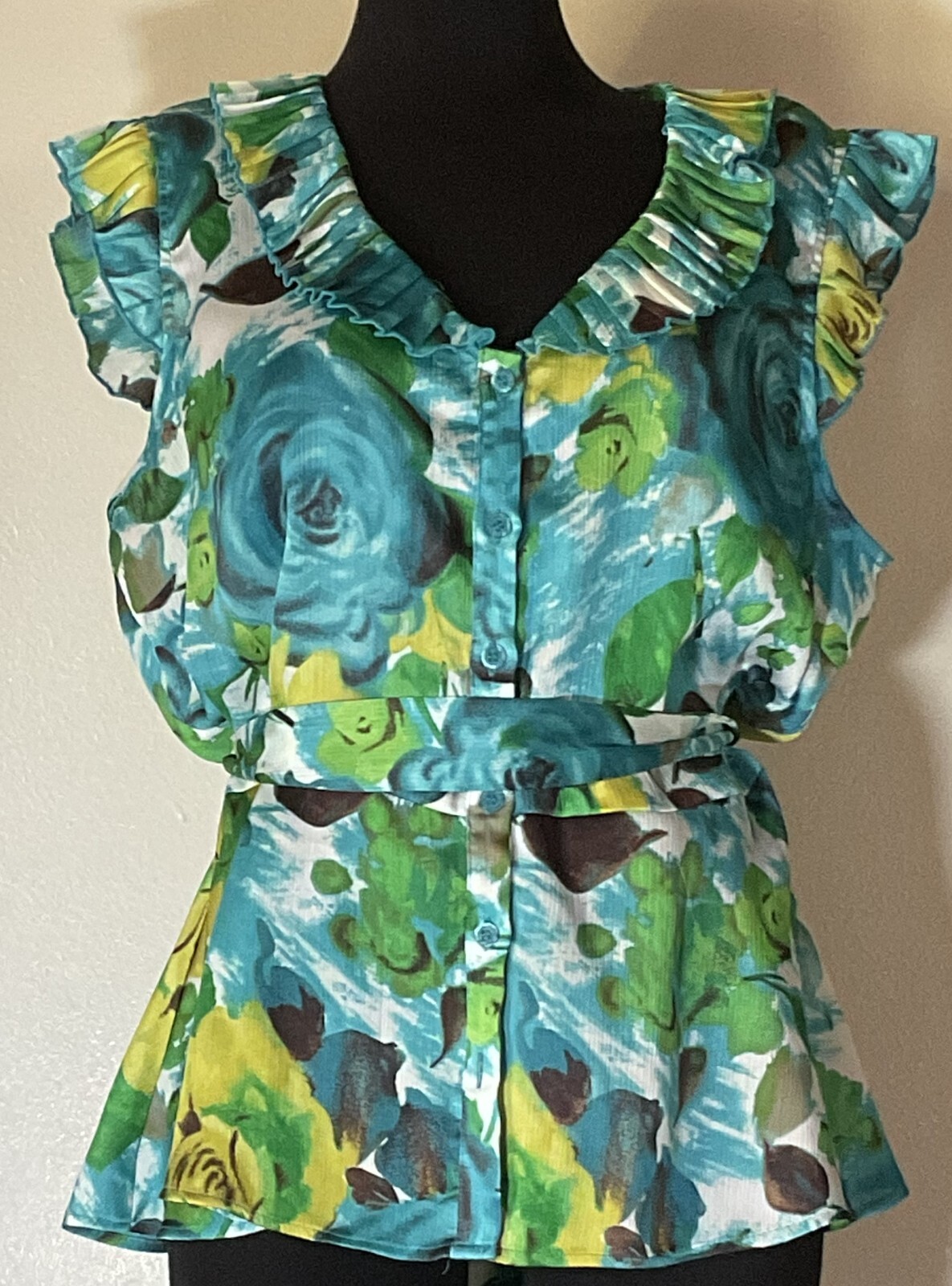 1960s Vibrant Bewitching Blue & Green Rose Floral Top Sleeveless Size Medium