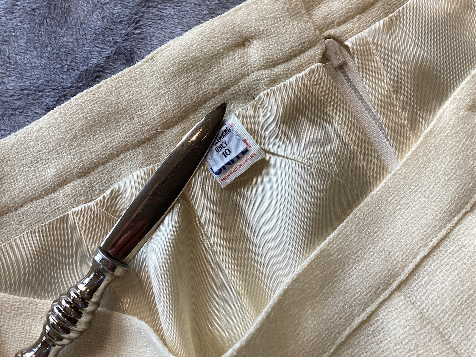 Vintage Y2K Herbert Grossman Cynthia Sobel Ivory Wool. Jacket Skirt Set Sz 10