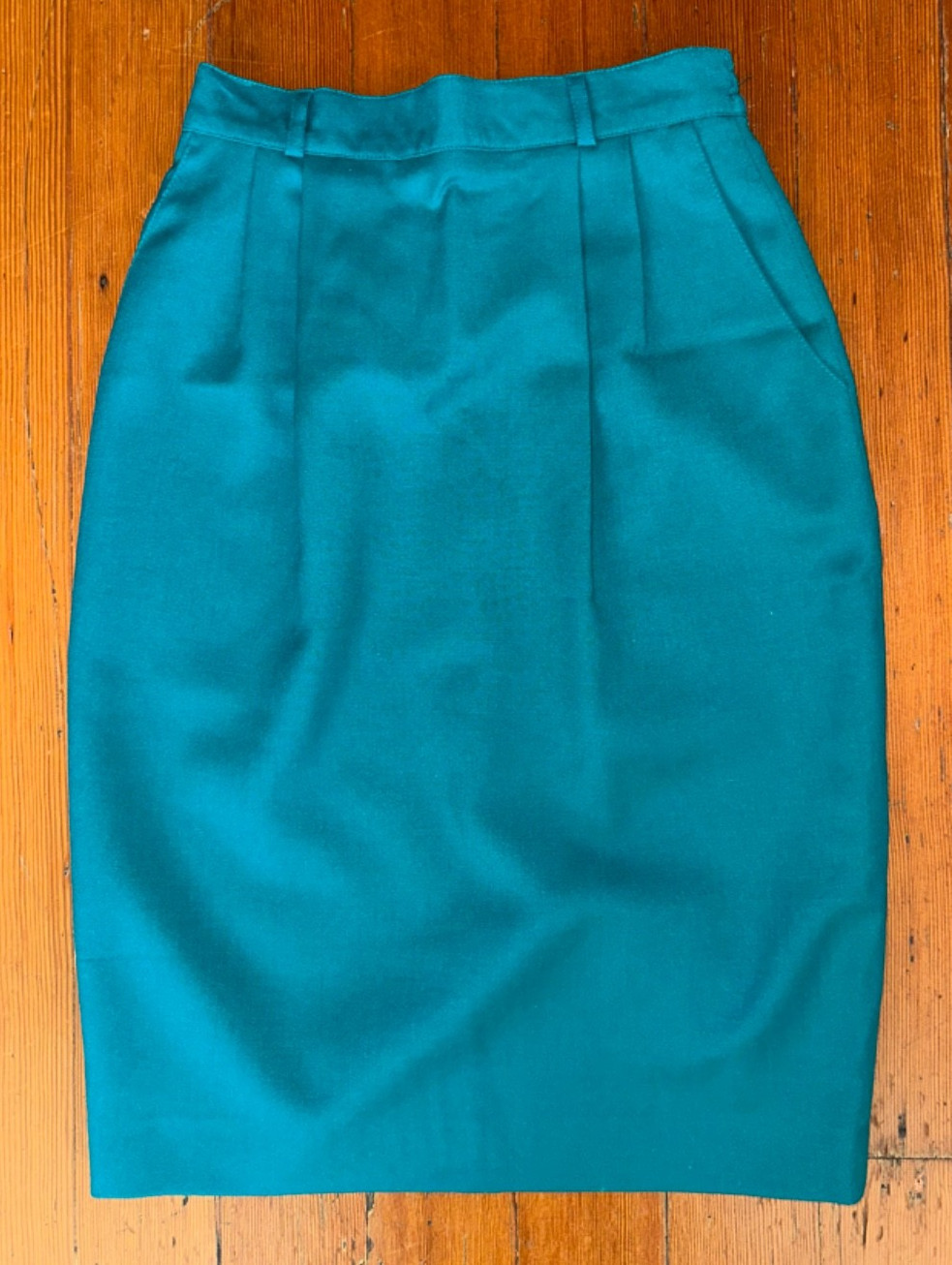 Vintage Braemar by Jeremy Scott 100% Pure Wool Made in Canada Green Pencil Skirt