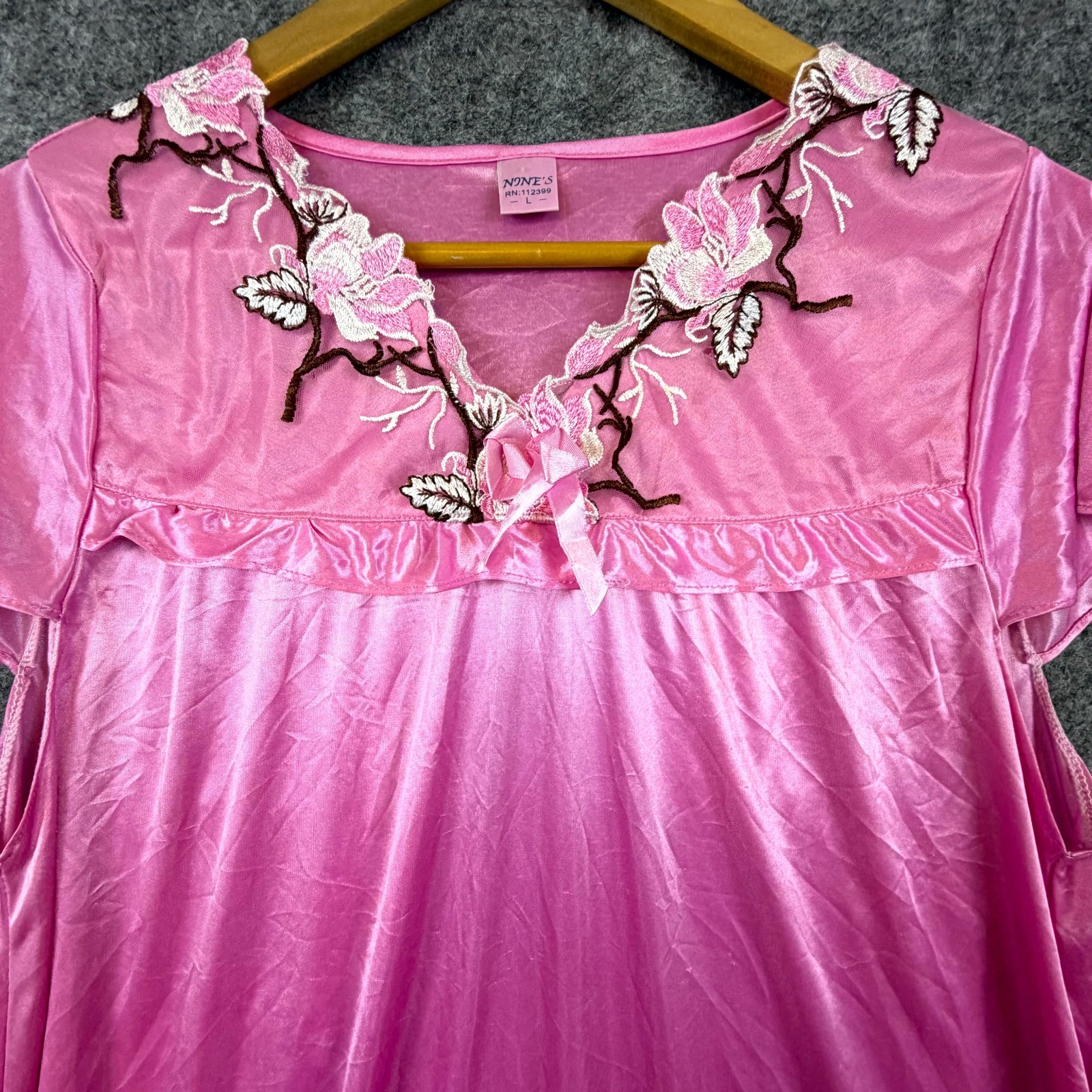 Vintage Nine’s Nightgown Womens Large Pink Satin Embroidered Lace Grandma Sexy