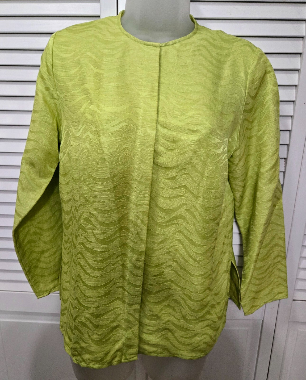 90s Laura Ashley Silk Linen Green Jacquard Button down Long Sleeve Top PS Spring