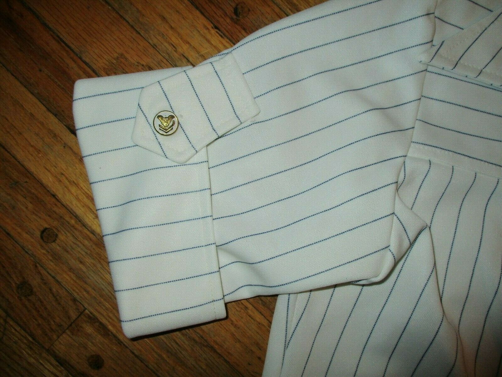 vtg 70s DOUGLAS MARC POLYESTER SHIRT Blouse Top White Blue Pinstripe Eagle USA