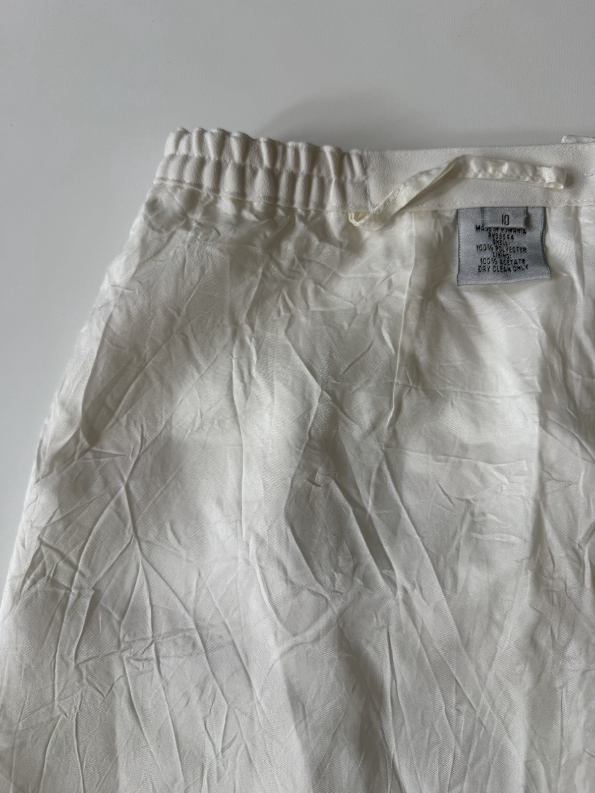 John Meyer of Norwich Women 2PC Ivory Skirt Suit Size 10 Lined Classic