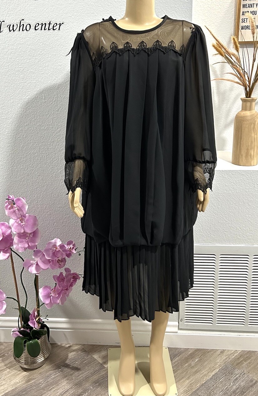 Vintage Black Dress Size 25 Drop Waist Diamond’s Run Pleated Wayne Designed