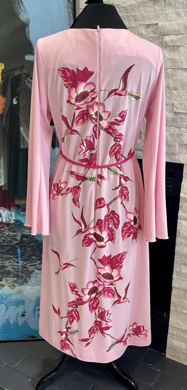 VTG Miss Shaheen Hawaiian 70s Pink Floral Hummingbird Sheath Belted Dress