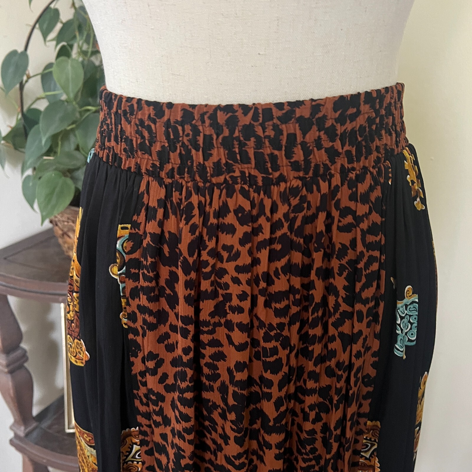 Vintage Ms Interpret New York Top and Skirt Set sz L Black Animal Print