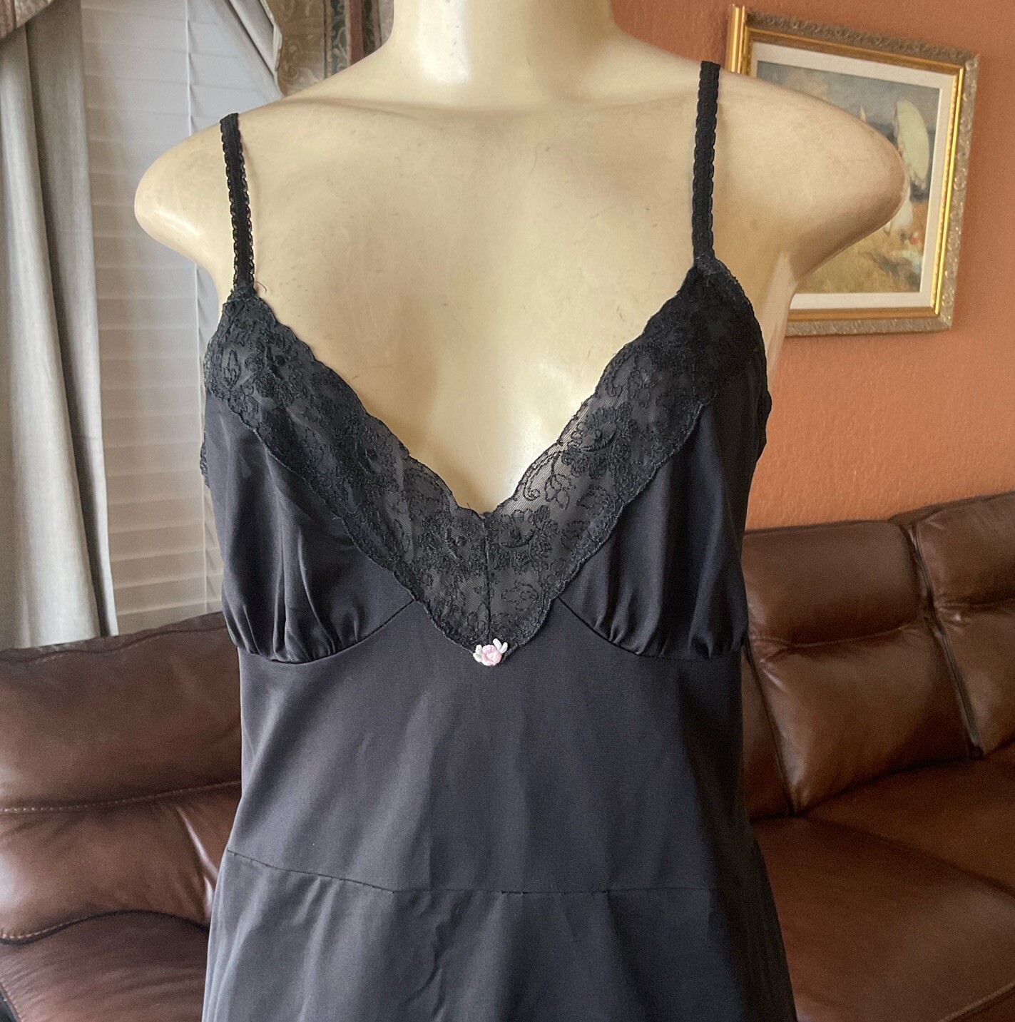 VINTAGE ST MICHAEL BLACK NYLON BLEND W/FANCY HEMN NIGHT GOWN LINGERIE 34 UK 8hc