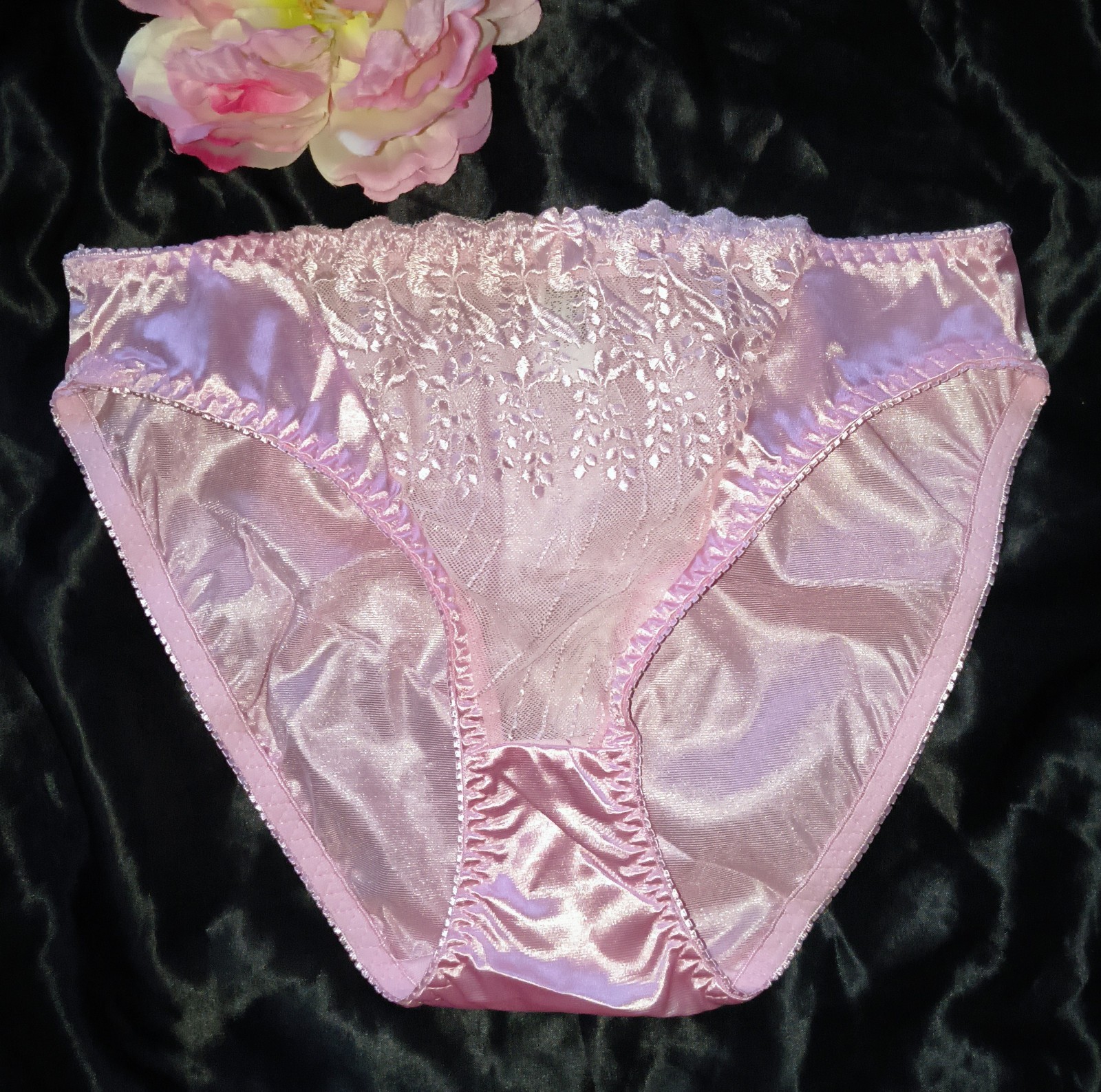 Vintage NOS Jennifer Intimates Glossy Satin & Lace Pink 🩷 Bikini Panties M/6