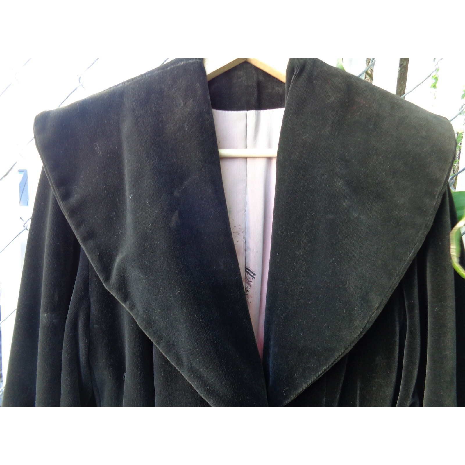 Vintage 1940s Black Cotton Velvet Coat Satiny Acetate Lining Pleated Back