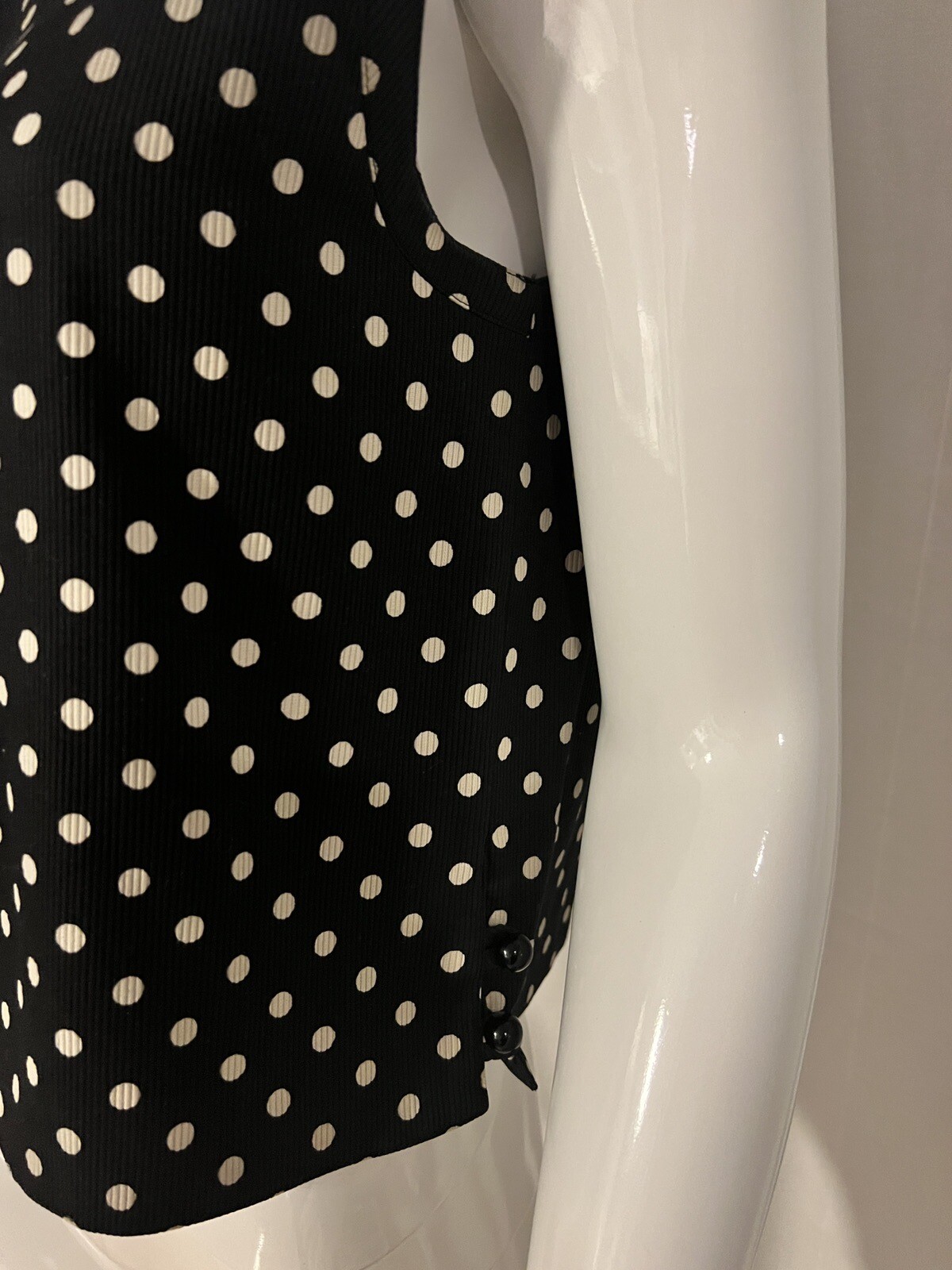 Valentino Miss V Sleeveless Black Off-white Polka Dot Sleeveless Vintage Top 44