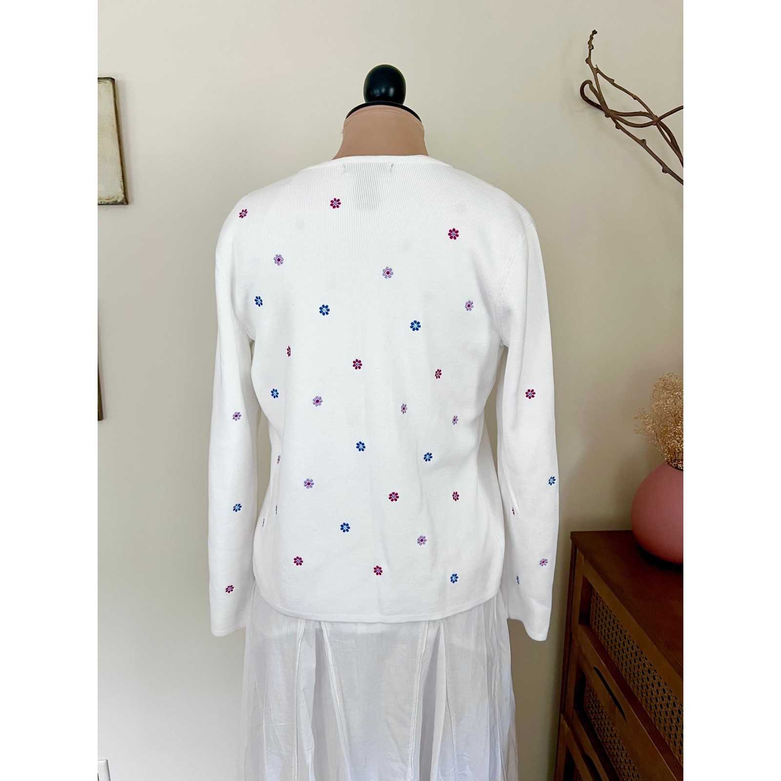 Vintage Carole Little Dainty Daisy Embroidered Cardigan & Tank Top Set