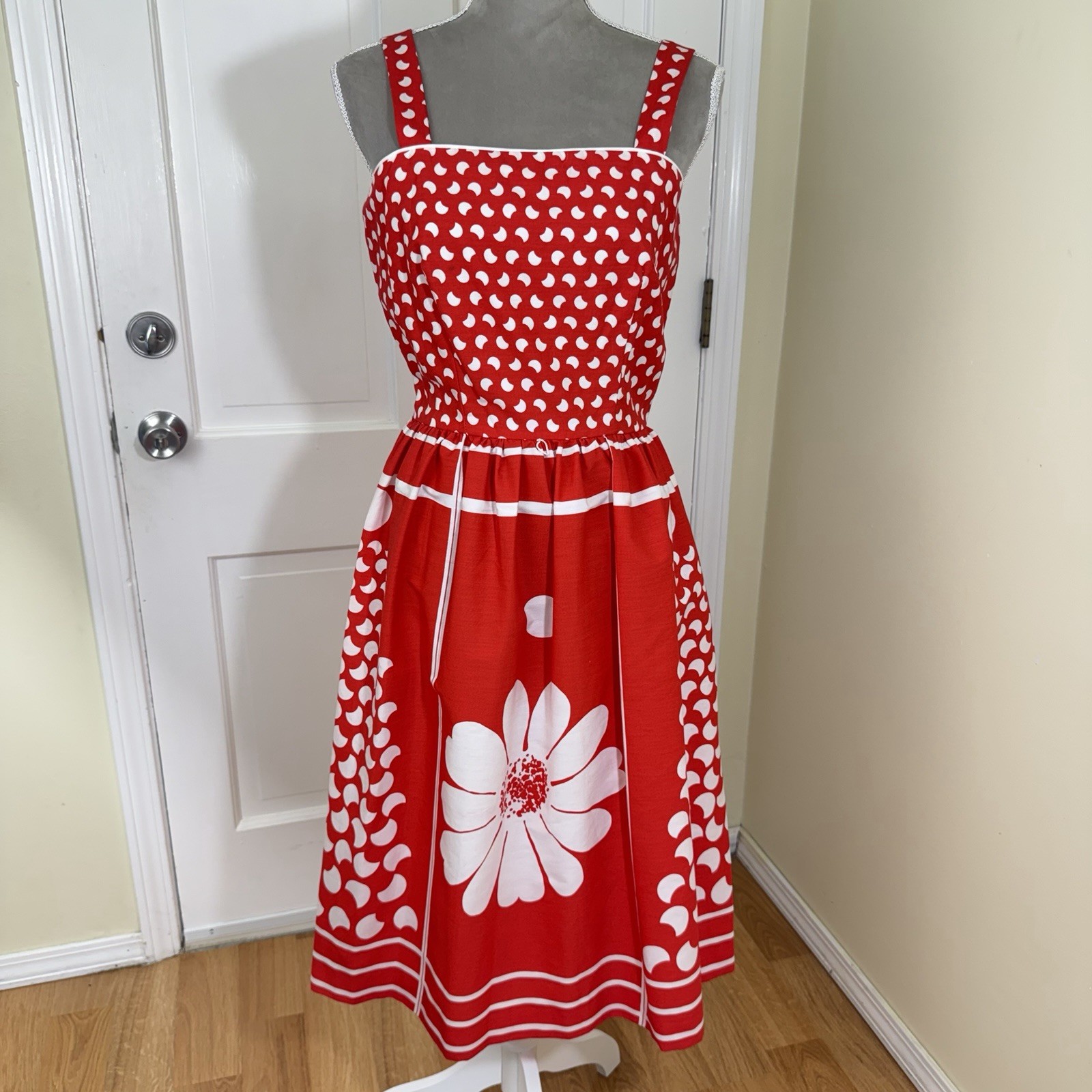 Vintage 70s Jenni Dress 9/10 Red White Floral Fit Flare Rocability Retro Pin-up