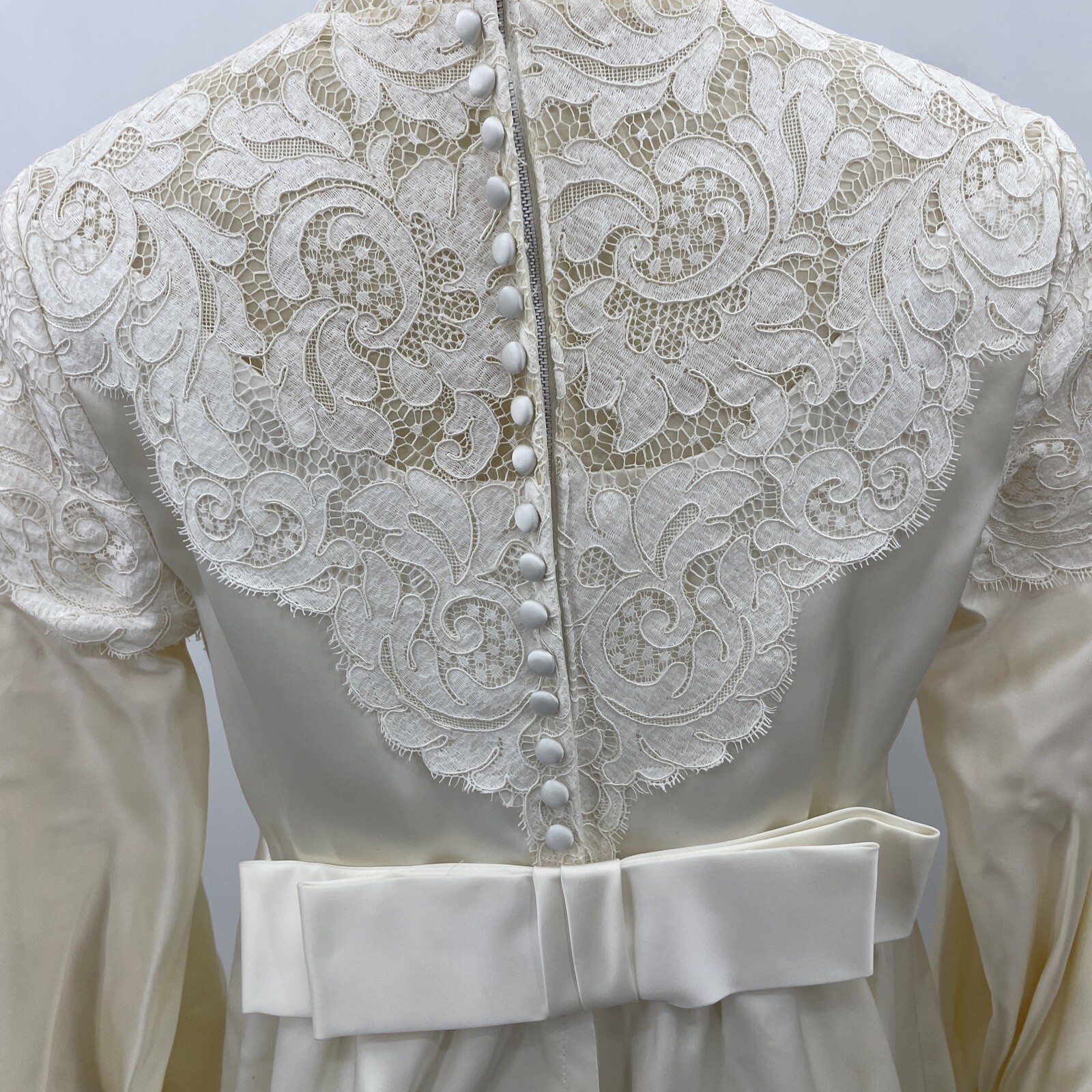 1950s Vtg Edythe Vincent Alfred Angelo Ivory Lace Long Sleeve Wedding Dress