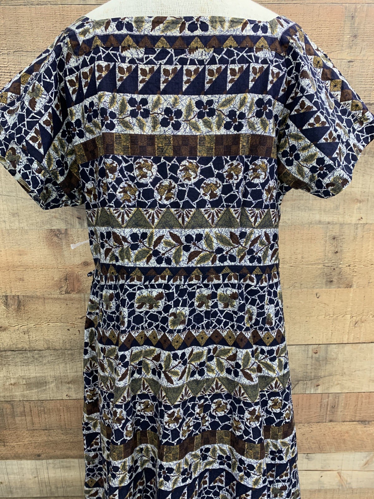 Vintage early 1950’s Batik Cotton Side Metal Zipper Belted Dress Bust 42”/35” W