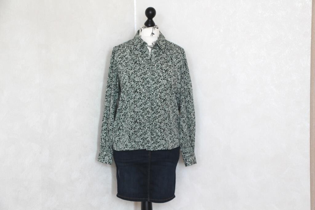 90s Olive womens blouse Vintage puffy sleeve shirt minimalist button up shirt, L