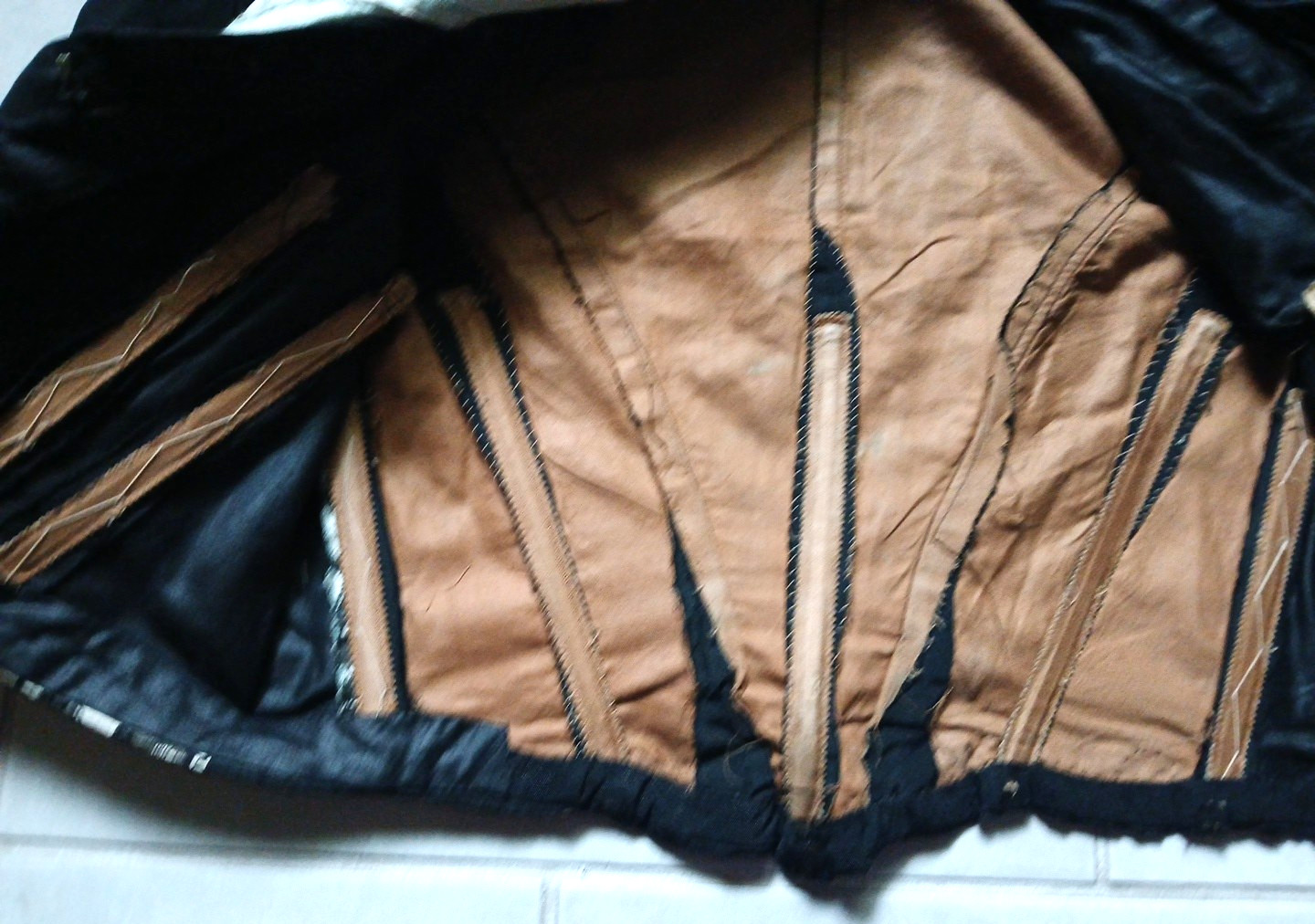 ANTIQUE VICTORIAN BLOUSE JACKET HANDMADE LACE BEAD HIGH NECK METAL TOP HOOKS BLK