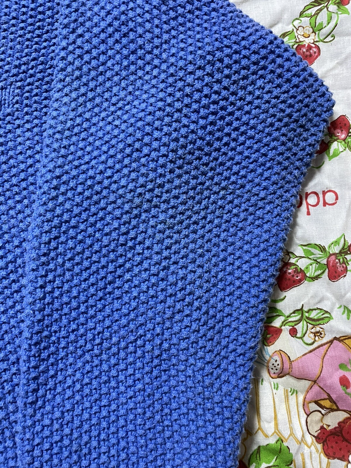 vintage 1980s dockers ladies blue knitted logo symbol sweater. Size medium