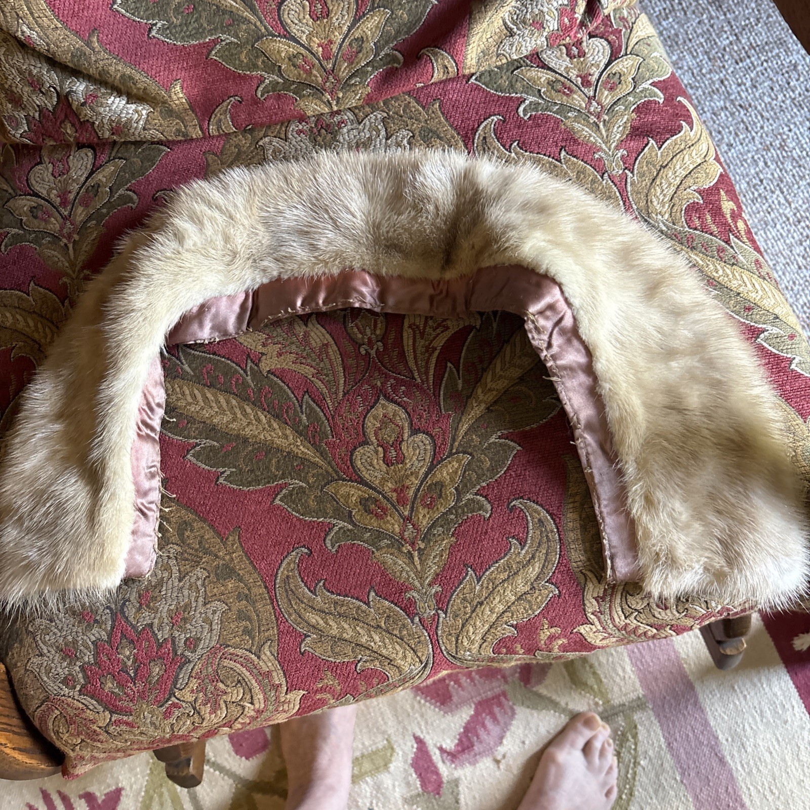 Vintage Mink Fur Scarf Collar with Lining and Coat Clips Brown No Tag 34”