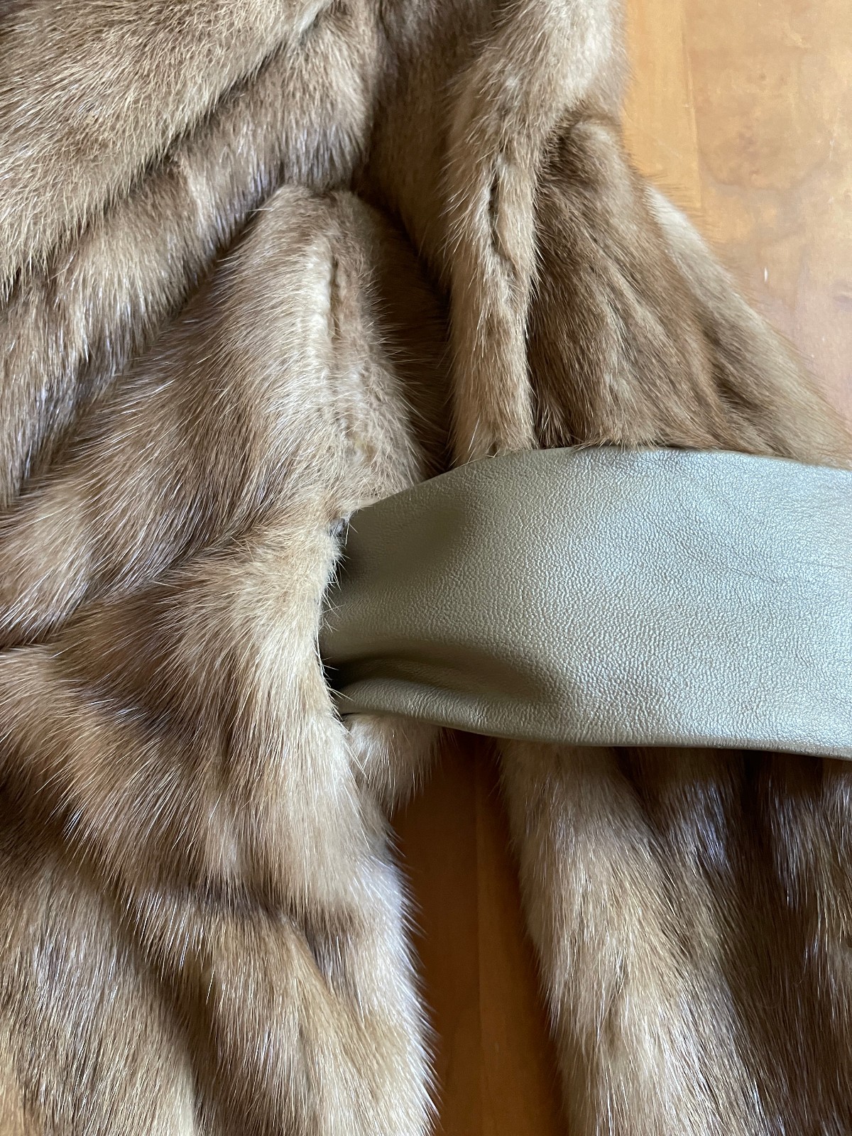 1970 Genuine Mink Jacket 3/4 Length Albrechts High End Furrier Orig Bag Belt M/L