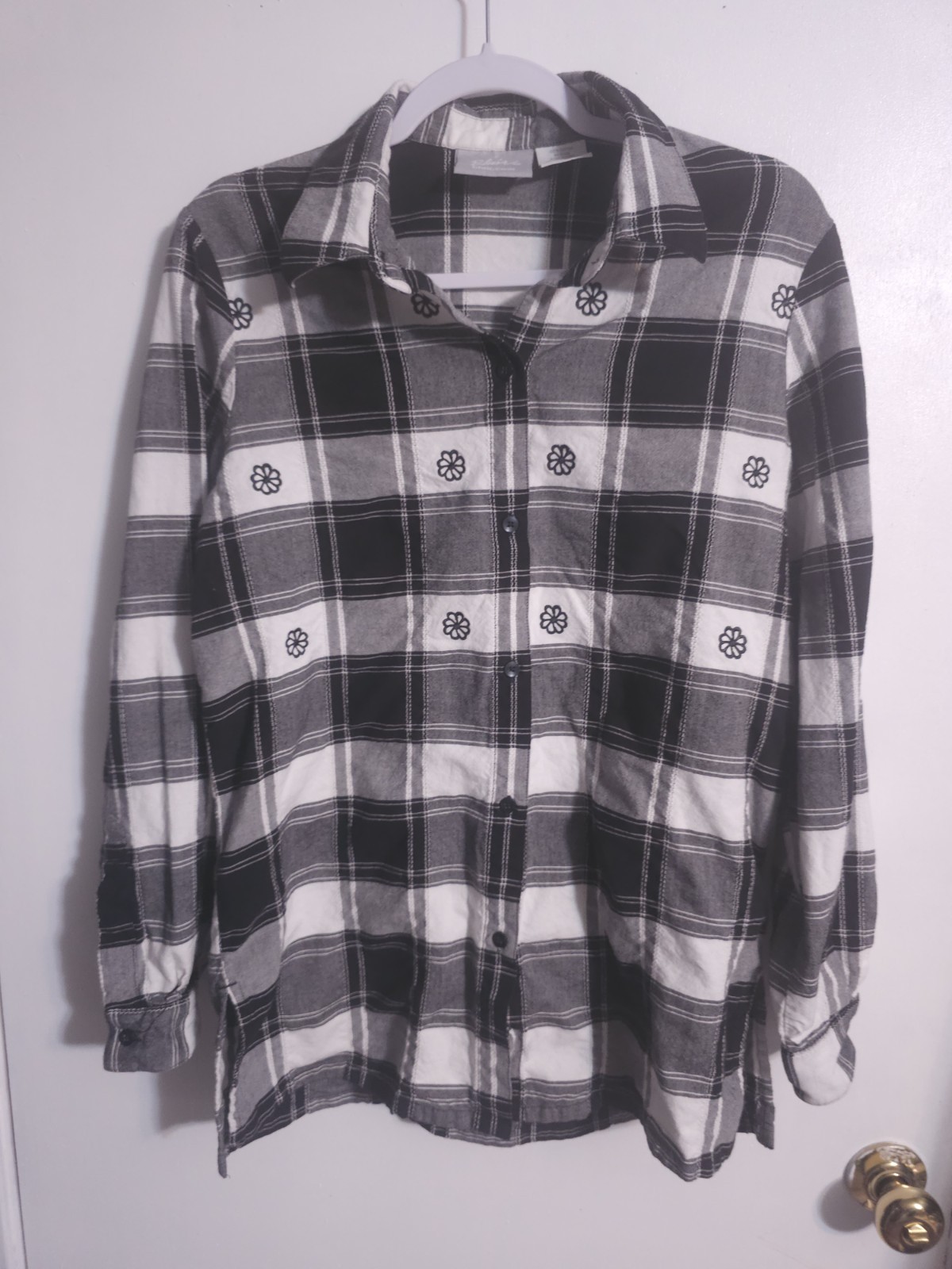 Vintage Blair Black & White Plaid Button-Up Shirt M – Daisy Embroidered…