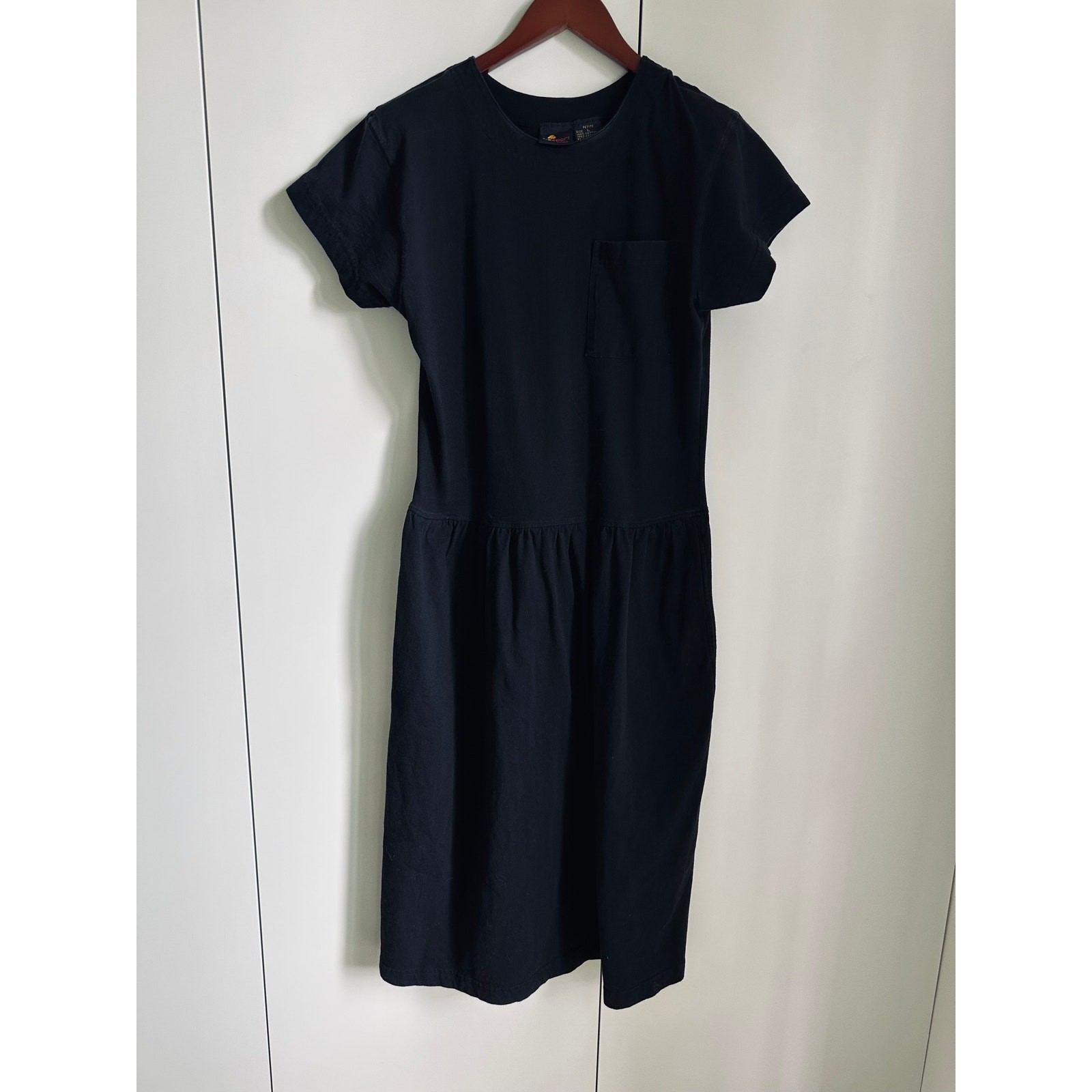 Vtg 90s Liz Wear Black T shirt dress Drop Waist Pockets Midi Fit Cotton S/M
