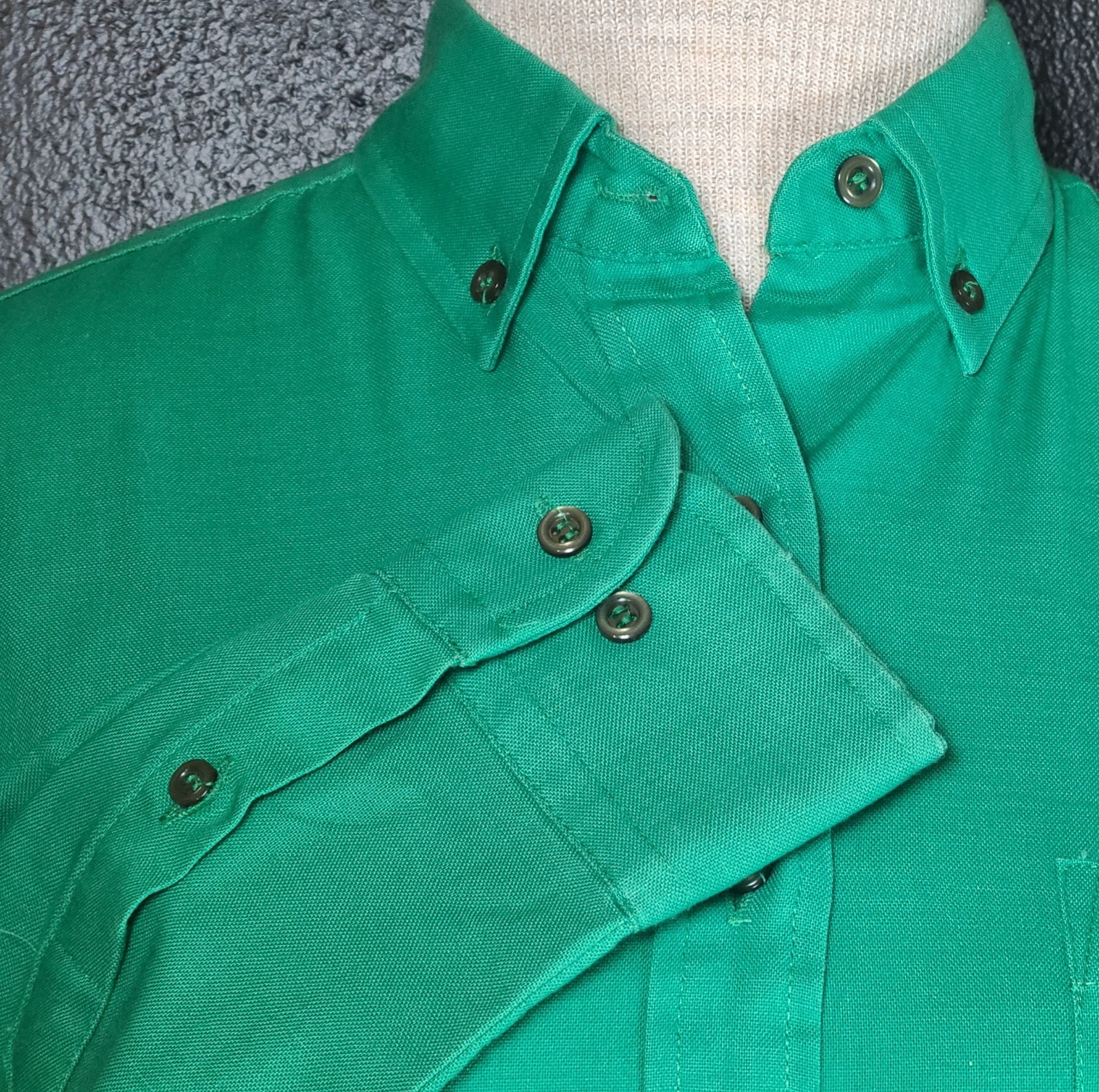 1970’s LANGTRY LTD Button Down Shirt Kelly Green Women’s Sz 7/8 SM Vintage
