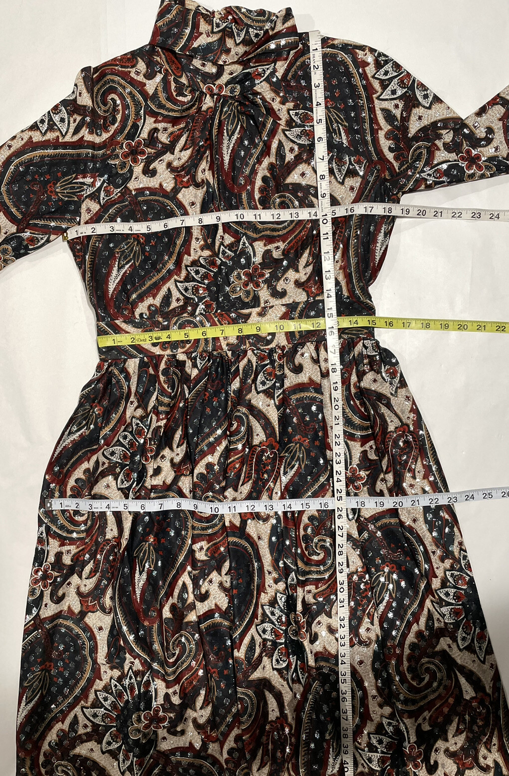 Vintage 1970s Hostess Dress Paisley Metallic Long Maxi 100 Parkhouse SZ M