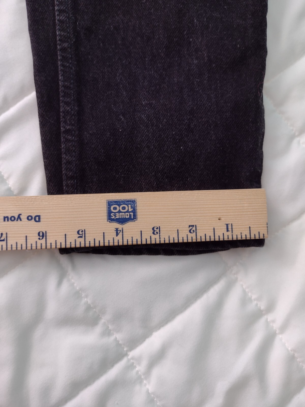 VTG Levis Black 550 Jeans Juniors 9 L Relaxed Fit Tapered Leg Actual 28 x 32