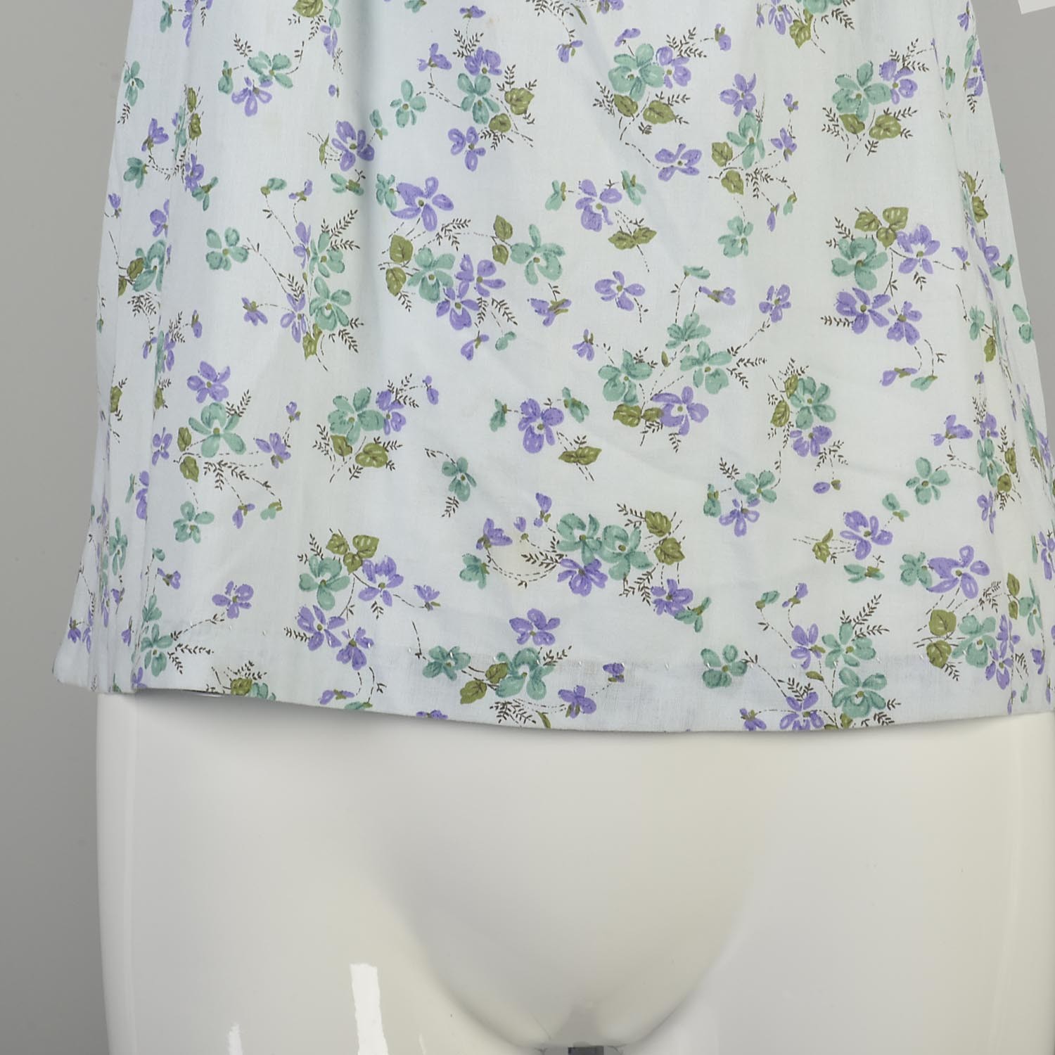 1970s XS Light Blue Smocked Tie Back Floral Blouse Short Balloon Sleeves