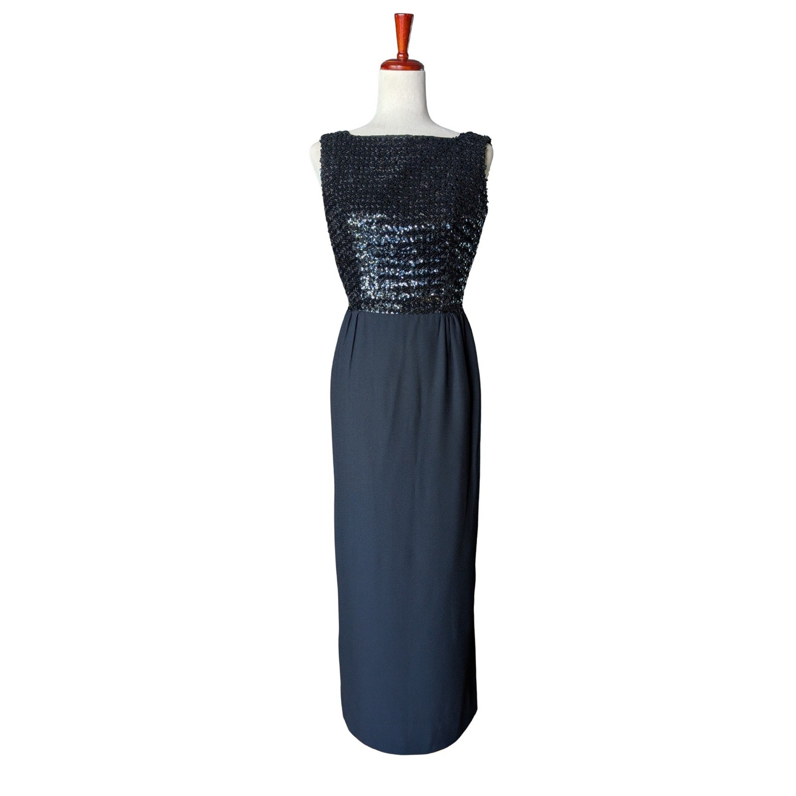 Vintage Jennifer Dallas Black Sequin Deep V Back Evening Gown Maxi Dress