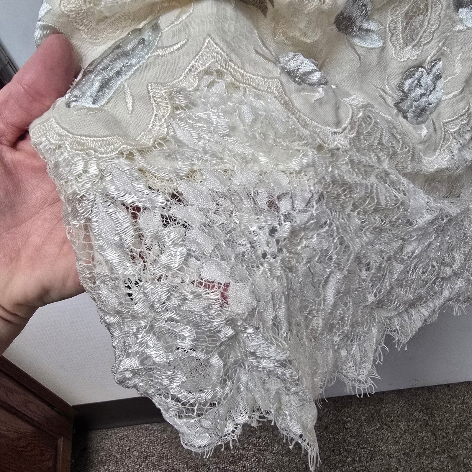 Vintage Cloak of Many Colors Linen Lace Trim Prairie Midi Skirt Cream Silver 6