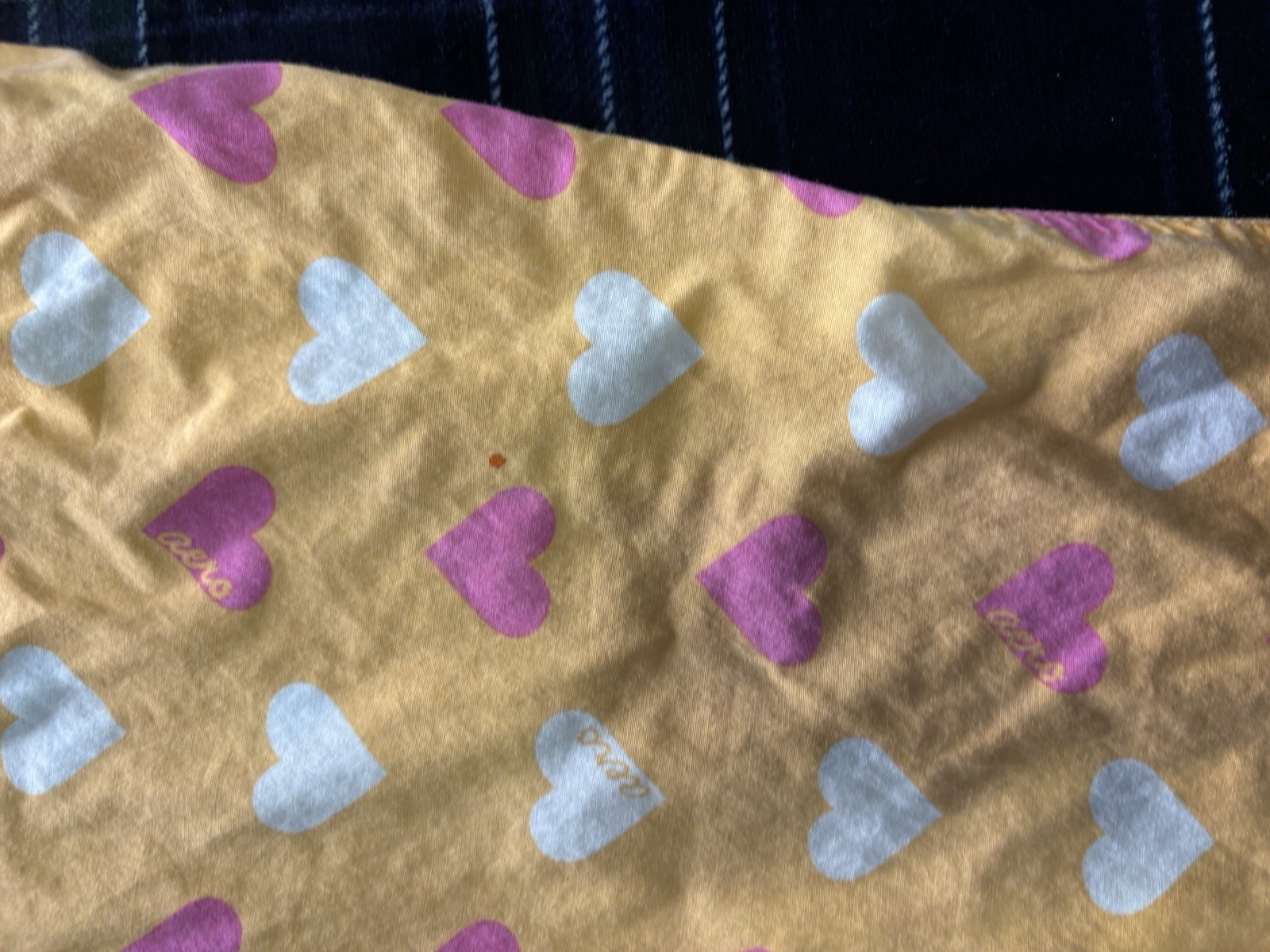 Vintage 2000s Light Orange Aeropostale pjs w/ pink&white hearts. Size S