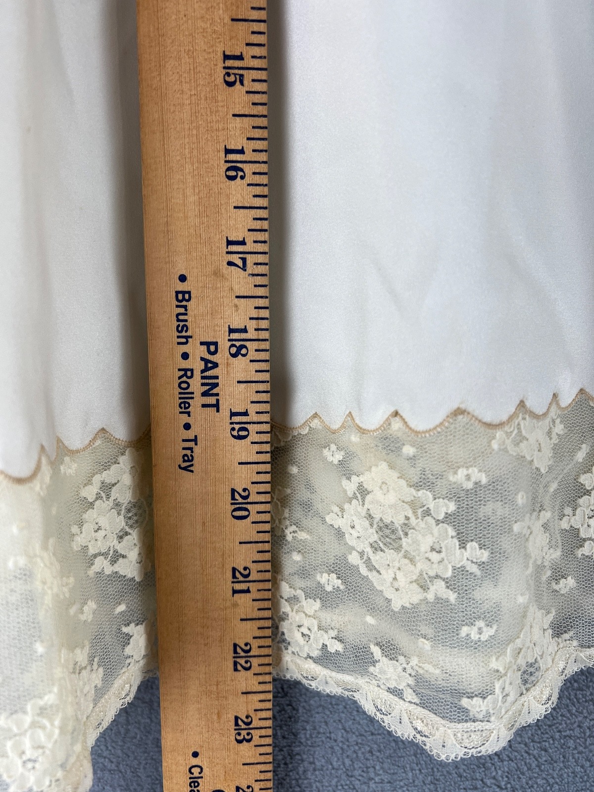 Vintage Corhan Half Slip Womens Medium Ivory 7707 Polyester Lace 22″ NEW