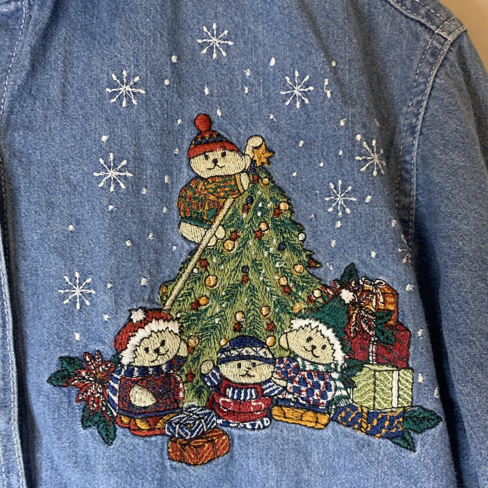 VTG Christmas Teddy Bear Embroidered Denim Shirt Holiday Top Womens M/L Approx