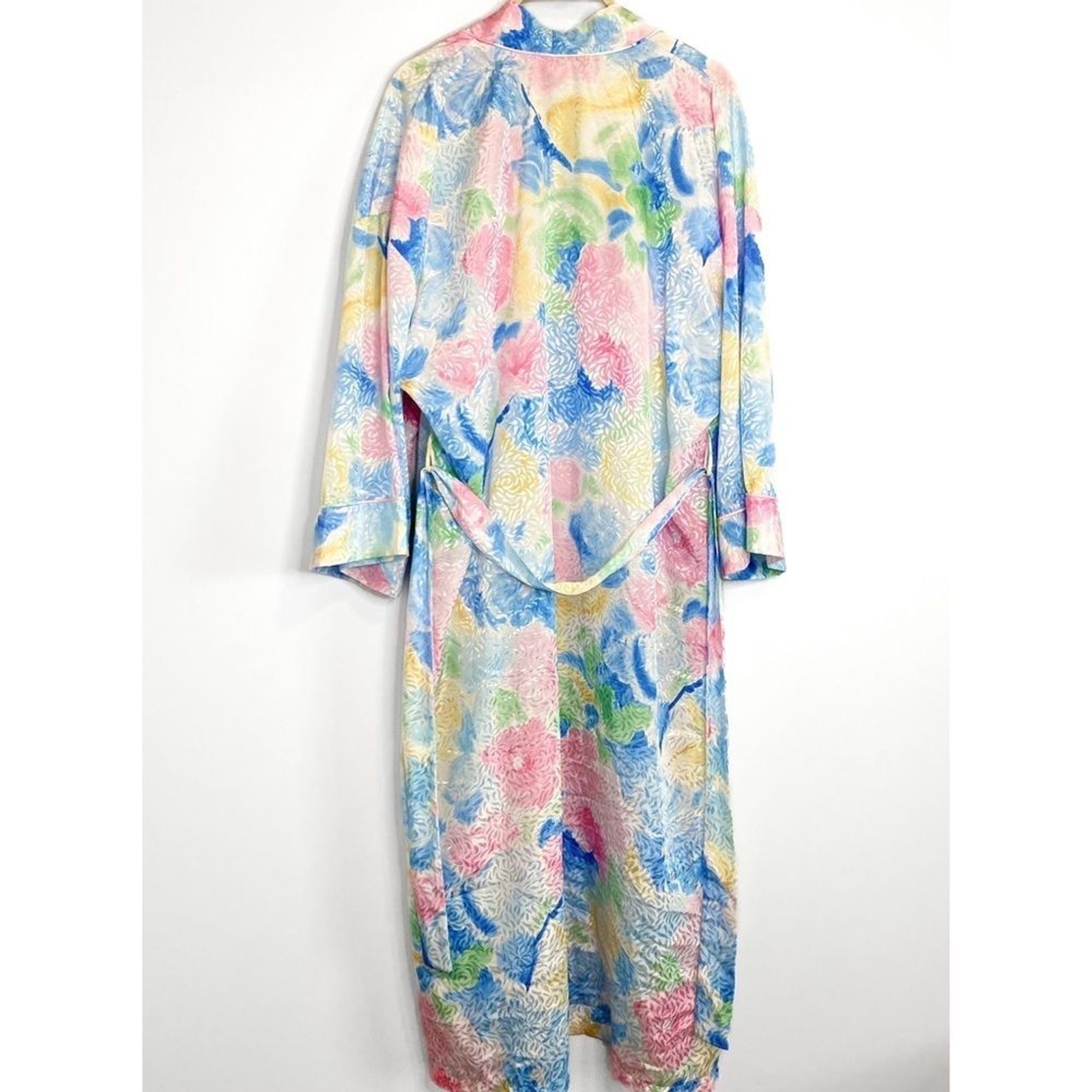 Vintage Womens Robe M Pastel Swiftie Floral Shimmer Watercolor Romantic Kimono