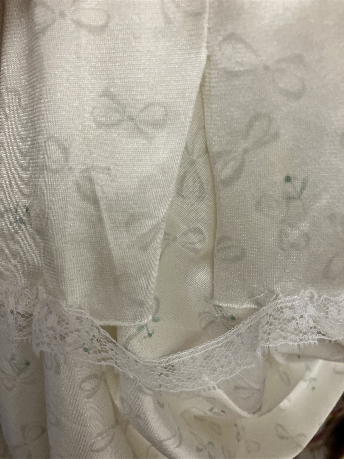 40 B Vintage 70s Nylon Bow Print Gown Nightgown w Lace Soft Moments Sissy Pinup