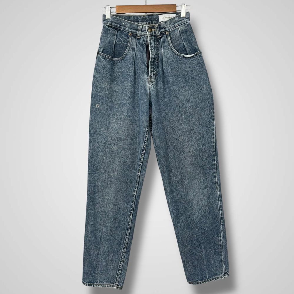 Lawman World Class Denim Vintage High Waisted Pleated Mom Jeans Distressed Sz 5