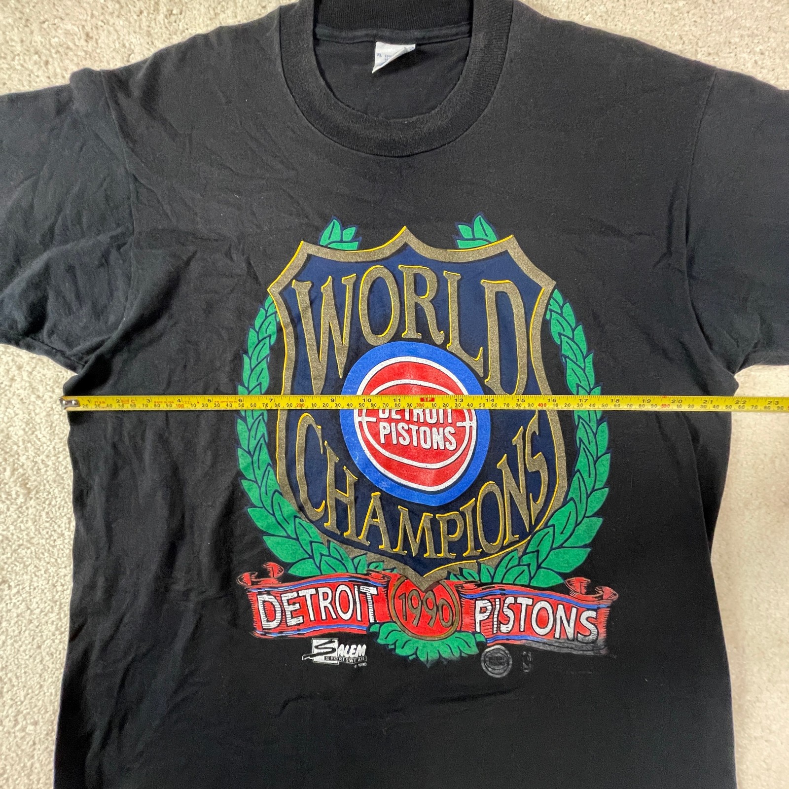 Vintage 1990 Detroit Pistons World Champions Single Stitch T-shirt Sz XL Salem